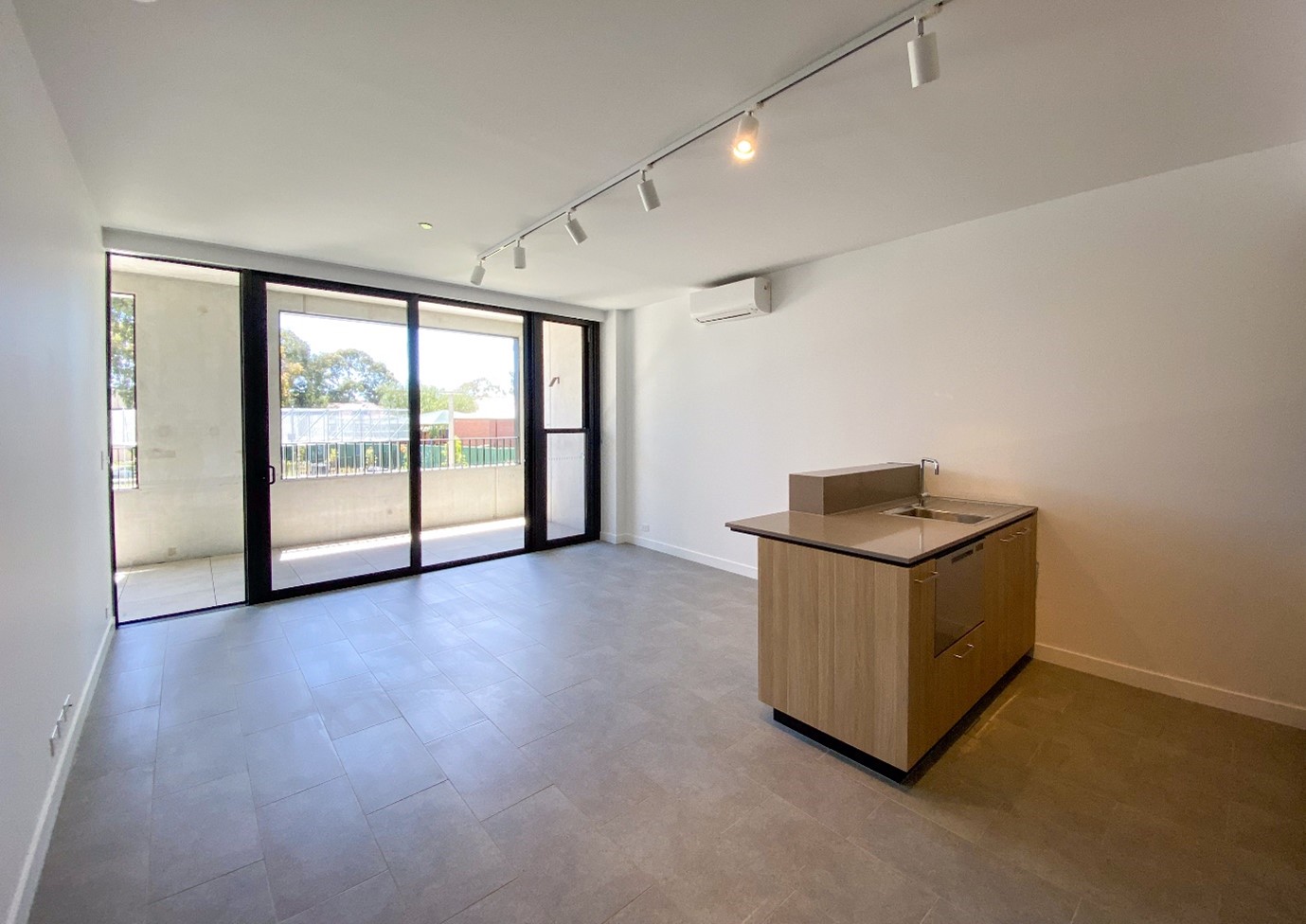 Tarakan Street, Heidelberg West – Inside an Affordable Apartment   – Kitchen and Dining area 